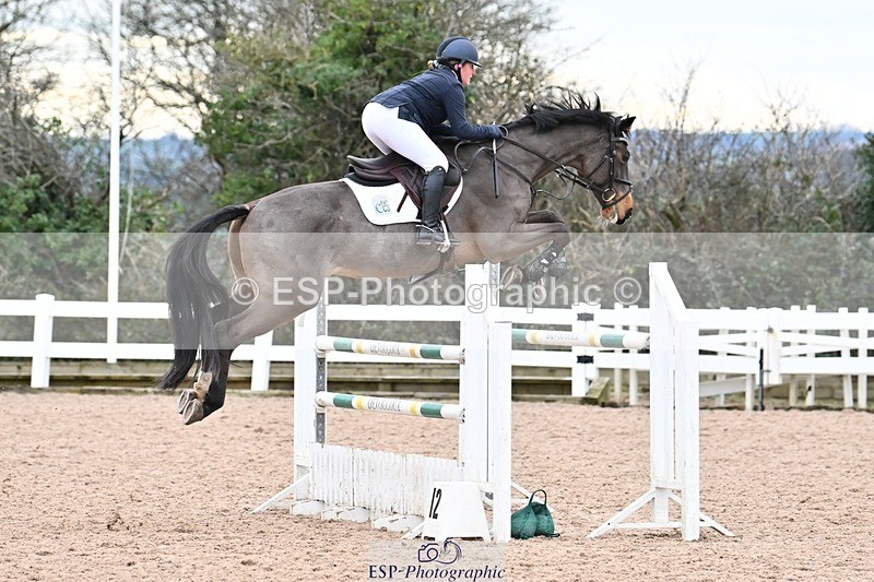 250112-144435-01721 - Cls 21 Foxhunter and 1.20m Open