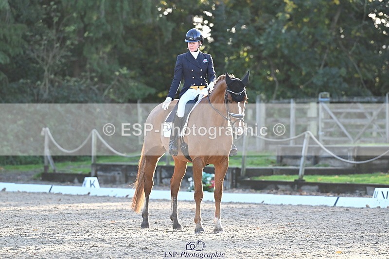 251023A-162622-06075 - B-170-Mollie.Summerland