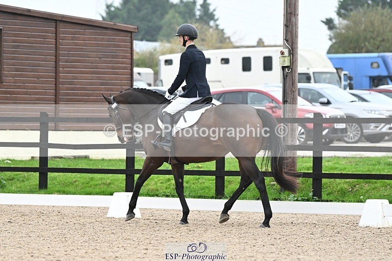 241103-085533-00077 - Intro 3 - 8.30 to 9.30