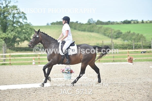 JAC_5712 - CLASS 35:36 NOVICE Test 4 : 6