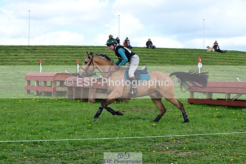 260419-132006-12281 - R-859-Poppy.Strasman