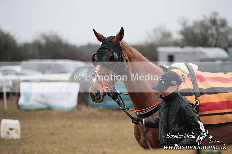 PtP 260125 787 - Cocklebarrow Point-to-Point racing with the Heythrop Hunt 26/01/25