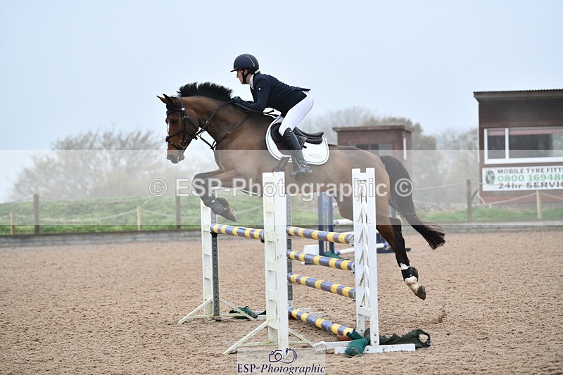 241102A-143057-05805 - SAT Cls 11 Snr 1.05m