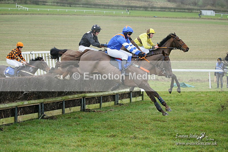 PtP 121221 193 - Barbury International Point-to-Point 112/12/2021