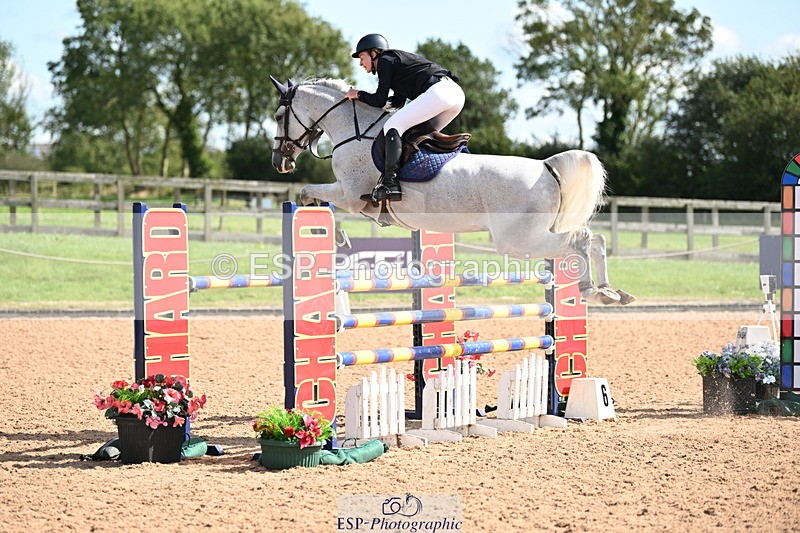 240913A-132100-04528 - Cls 15 Snr Foxhunter