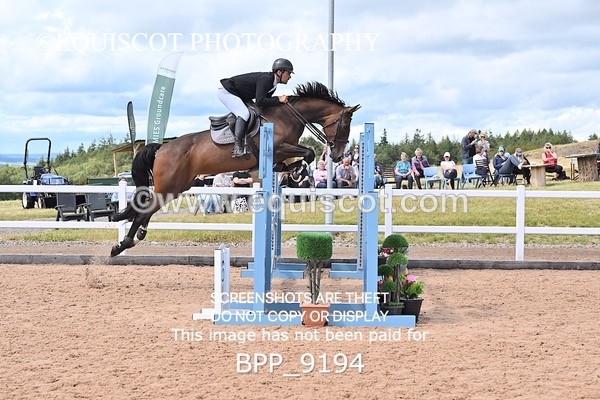 BPP_9194 - CLASS 21 SAT Redpost Equestrian Senior Foxhunter/1.20m Open