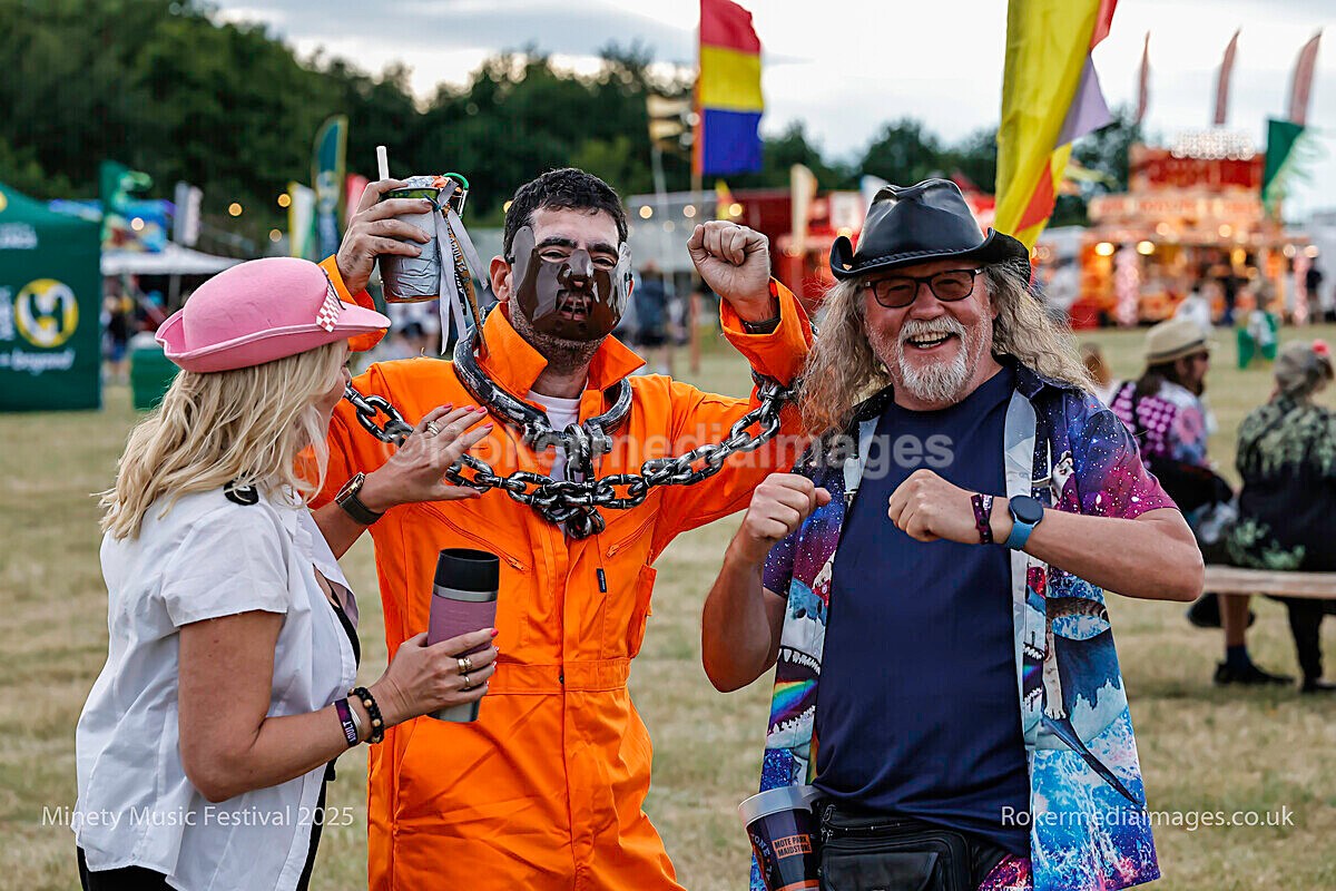 _MGL7471 - MINETY 2025