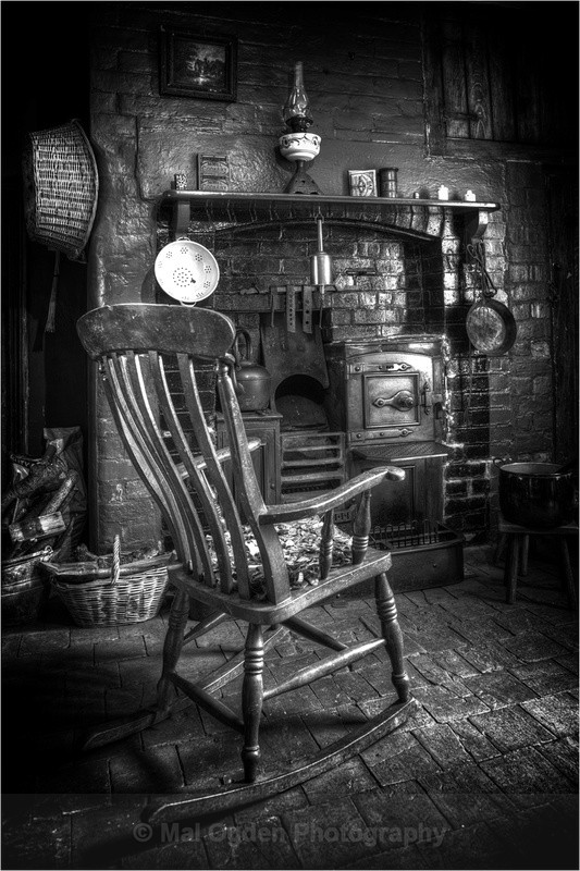 Victorian Parlour - Black & White/Monochrome