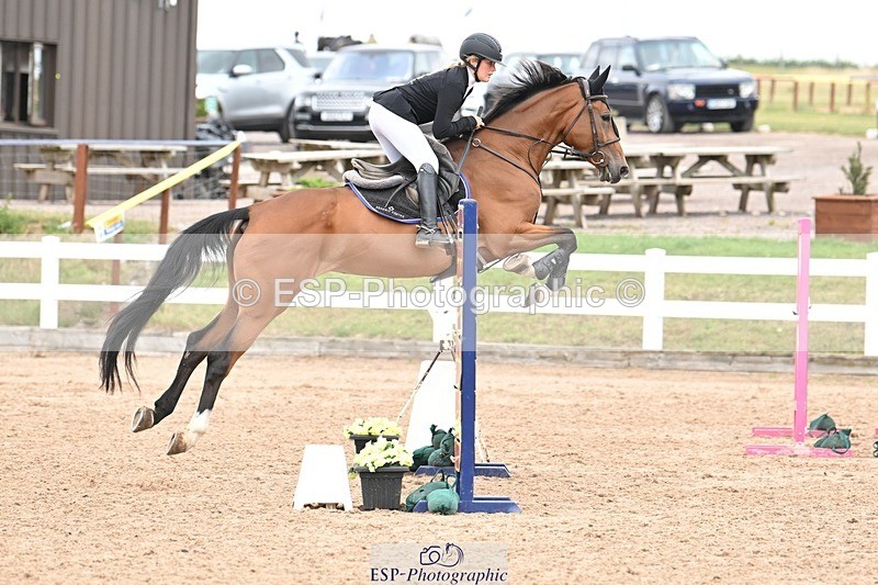 250727-143943-10911 - Cls 35 1.05m Amateur Quali