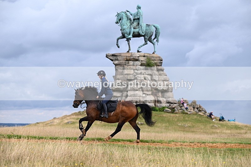 DSC_4735 - Time at Statue 11:10 to 11:42