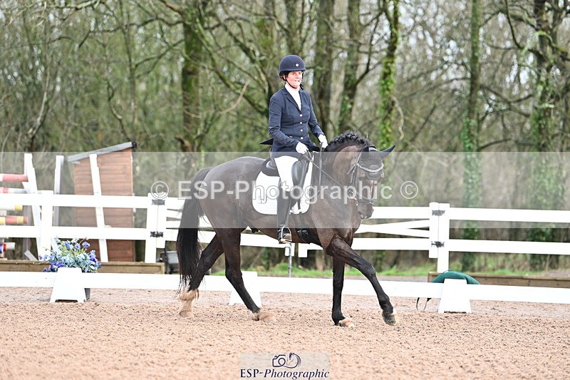 240218A-093655-04800 - 102-Caroline.Squire-Viva.Venezuela