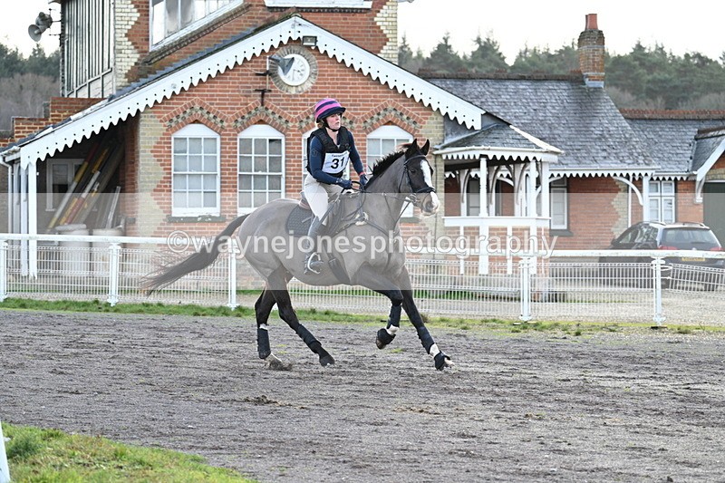 WJ7_9800 - Time 11:28 to 11:47