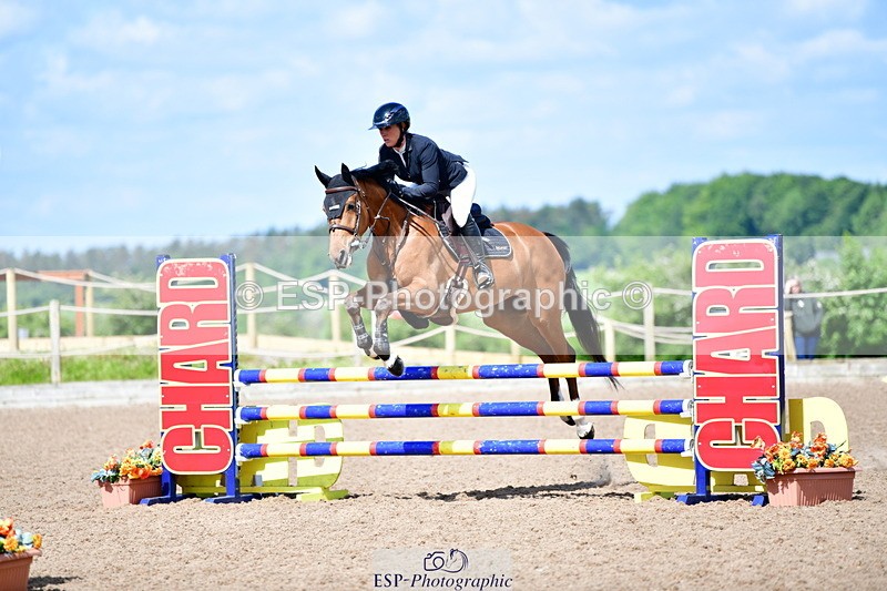 240525A-103356-05248 - Cls 23 Discovery and 1m Open