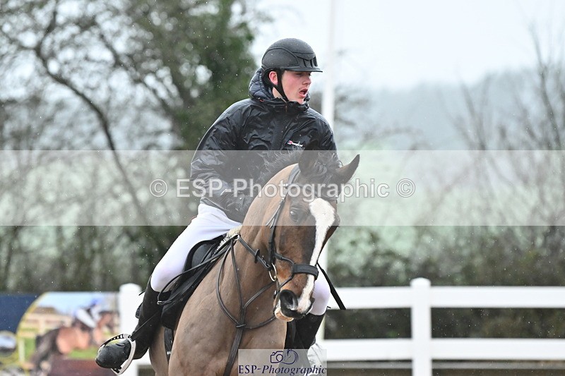 240225A-131113-05406 - Cls 21 Newcomers and 1.10m Open