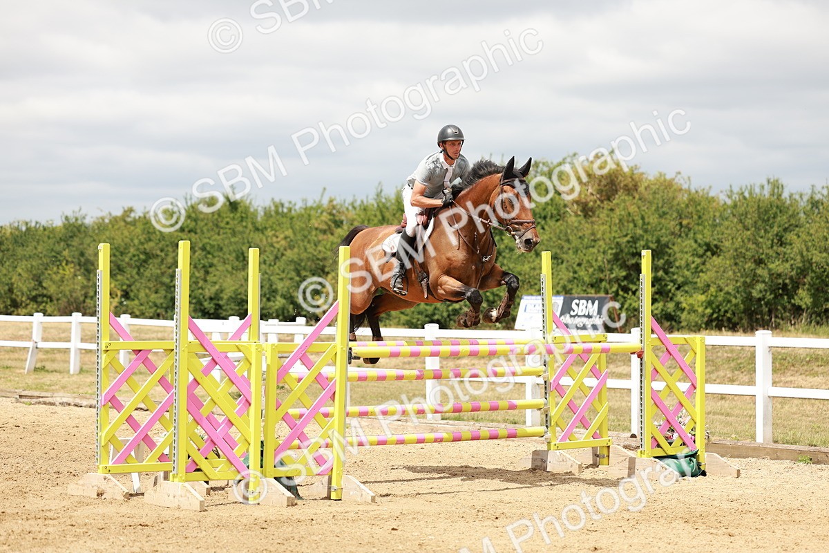 SBM_018459 - Class 21 - Senior Newcomers Championship 2d Rd