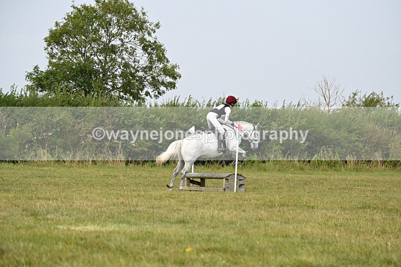 WJ6_1764 - 60cm XC Time 13:22 to 13:53