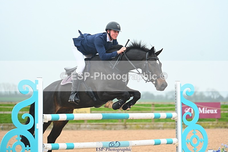 240316A-130941-03597 - Cls 15 Snr Foxhunter