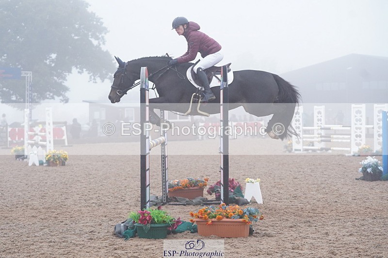 241006A-132428-07008 - Cls 20 Snr Newc & 1.10 Open