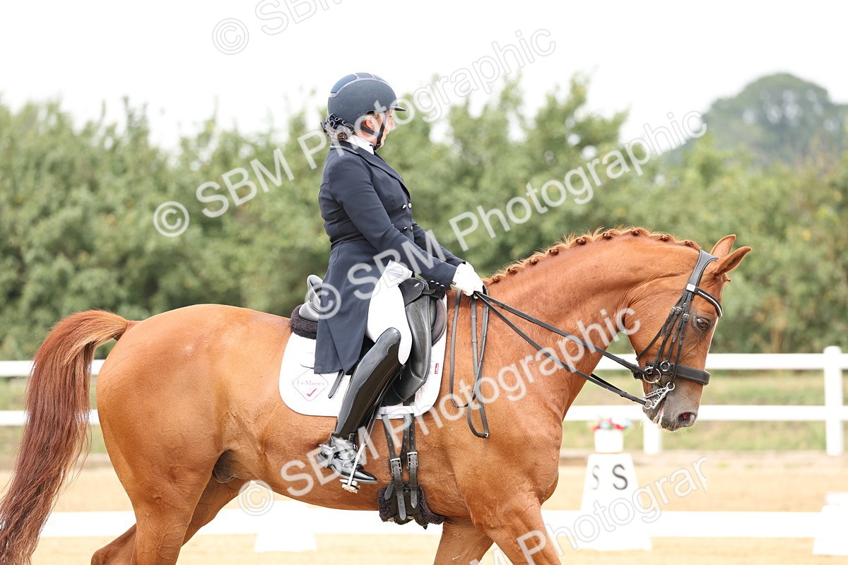 SBM_007045 - Class 9 - FEI INT I - 13.37-14.33