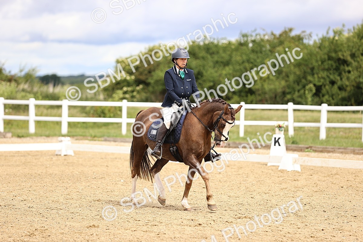 SBM_001914 - Class 2 - Novice 4 - 10.36-11.39