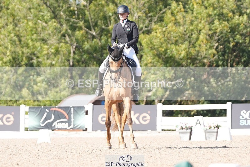 250906-154618-04860 - 054-Amy.Louise.LloydDiva.Royale