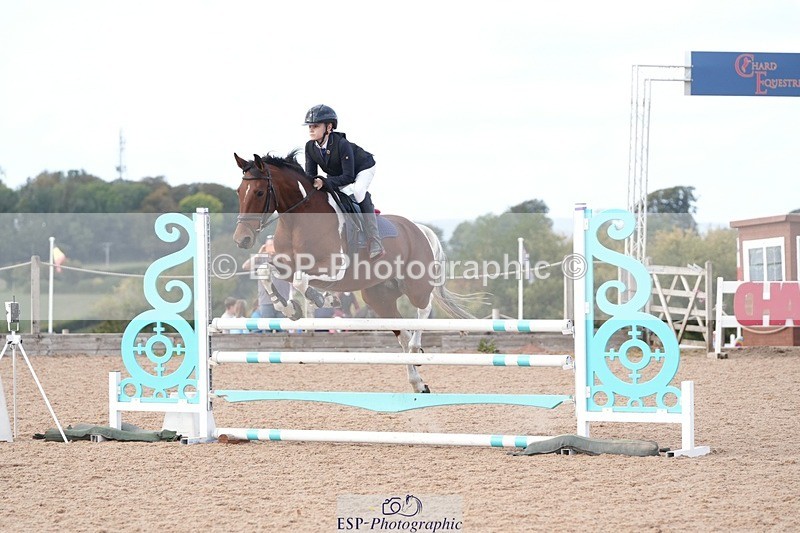 260926-133754-00392 - Cls 8&9 Pony Newc & Foxhunter