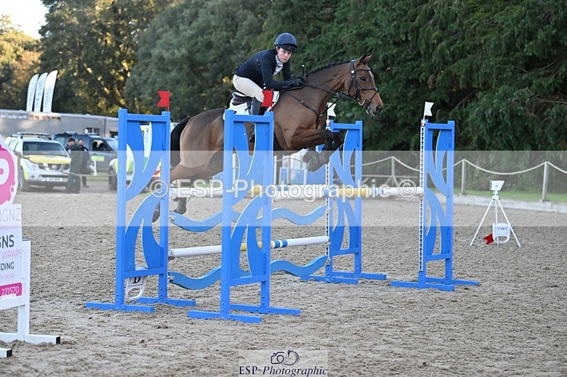 231022-091919-22887 - 214-LIGHT.TOUCH-Liv.Irby-SJ