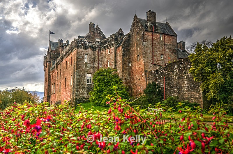 Brodick Castle, Isle of Arran - 9767_Vibrant - HDR effects