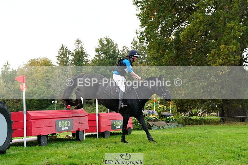 251025A-132938-20623 - F-470-Hannah.Cliffe