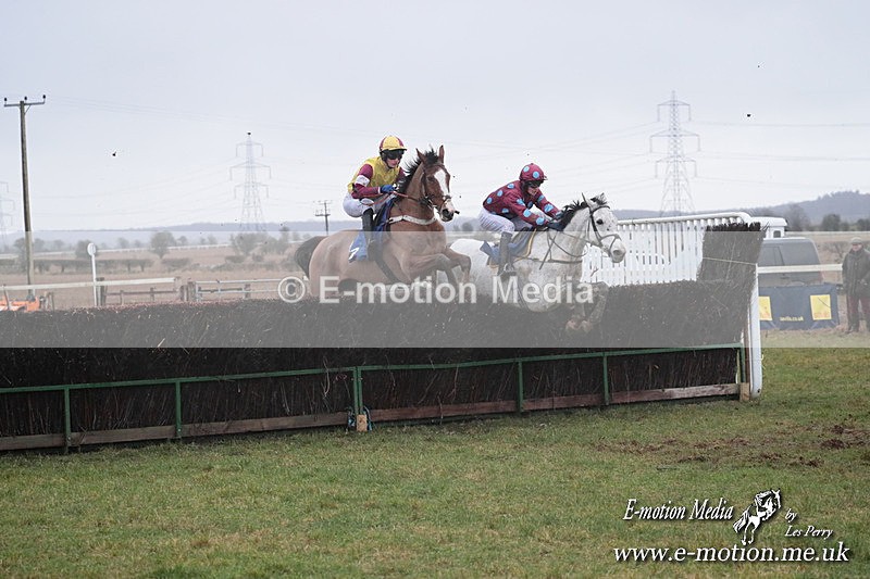PtP 260125 564 - Cocklebarrow Point-to-Point racing with the Heythrop Hunt 26/01/25