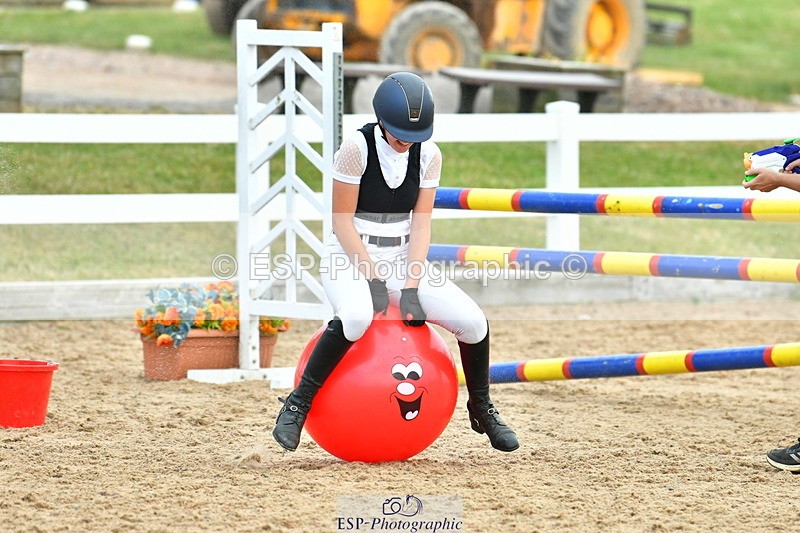 230609A-175905-01983 - Jolly Jumps Ride and Run