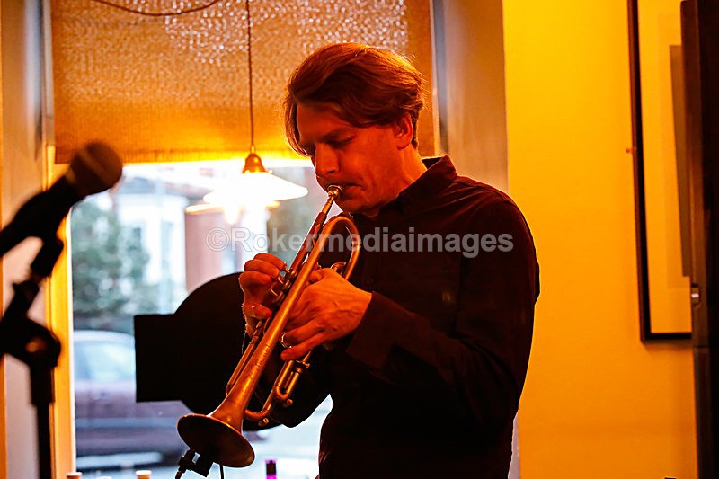  - BEN THOMAS & DAVIDE LOGIRI TRIO