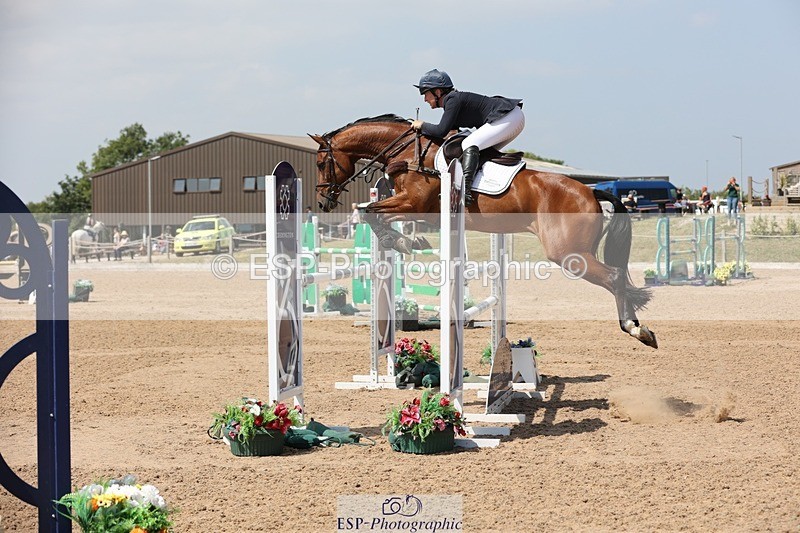 250725-143136-03332 - Cls 3 Snr Foxhunter
