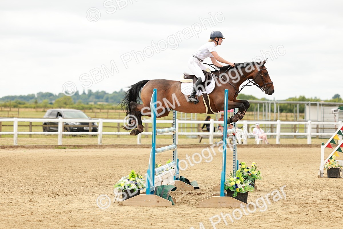 SBM_017744 - Class 21 - Senior Newcomers Championship 2d Rd