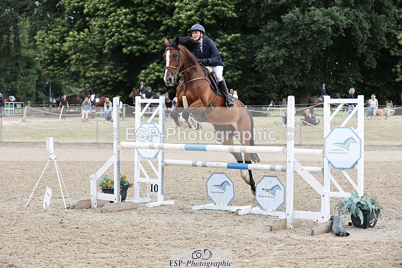 250705A-170701-16348 - Cls 37 1.05m Amateur Quali