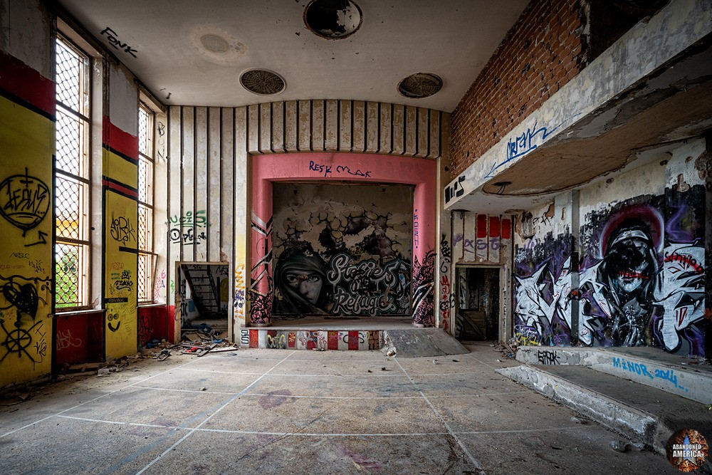  - ABANDONED GREECE