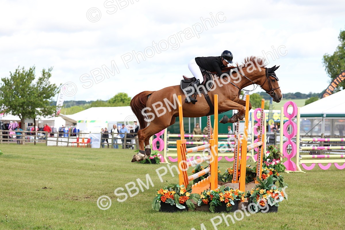 SBM_13588 - Class 206 - Senior Newcomers - 1.10m Open