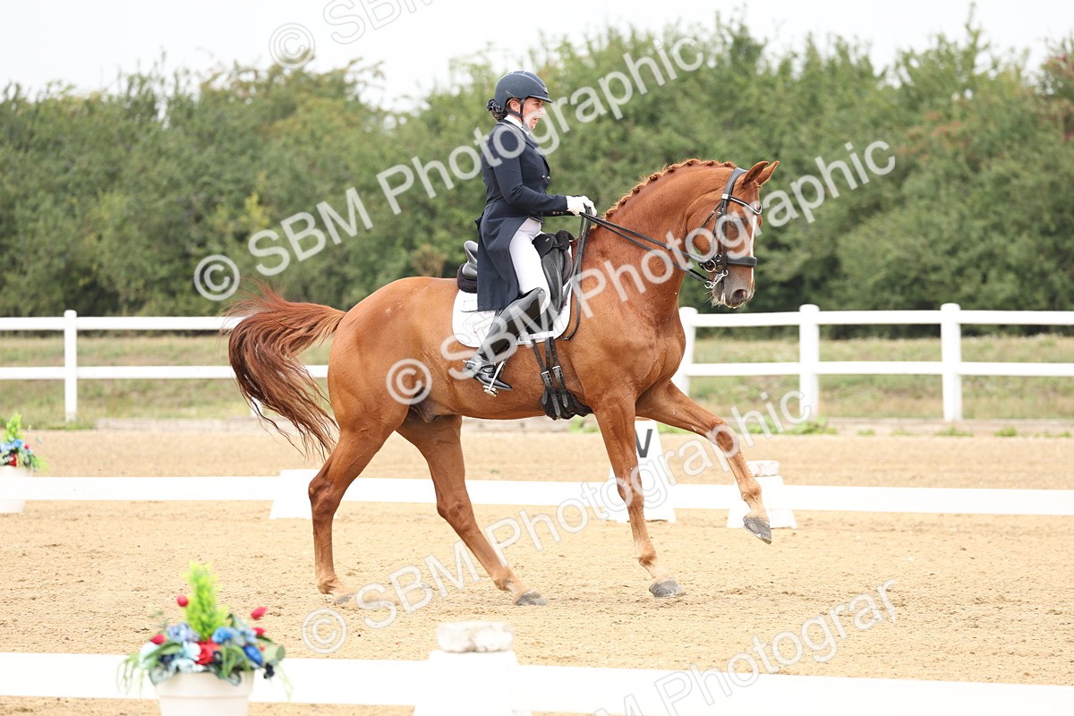 SBM_007064 - Class 9 - FEI INT I - 13.37-14.33