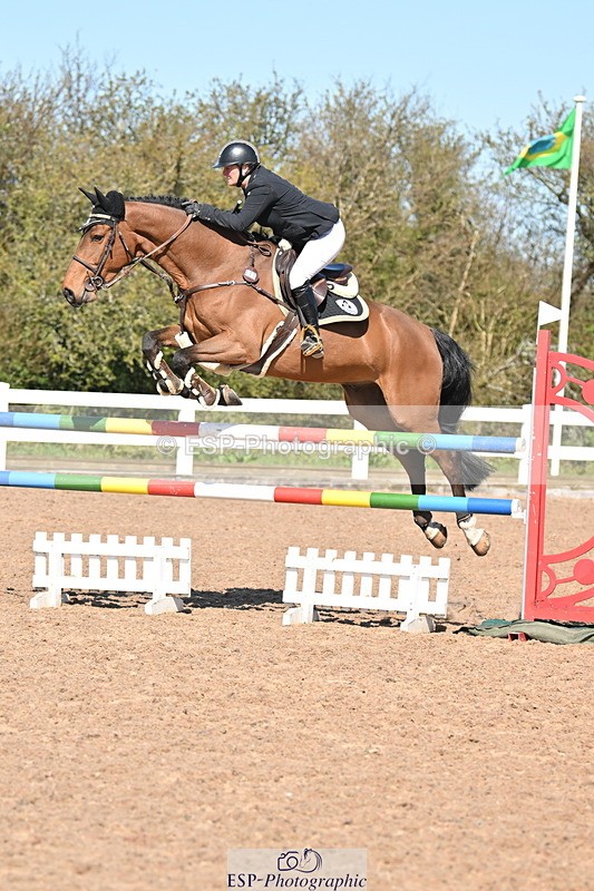 240420A-105328-10412 - Cls 19, 1 Star Silver Tour 1.20m