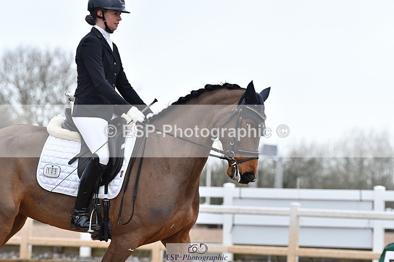 240121A-110135-00522 - Cls 5 Novice 37A