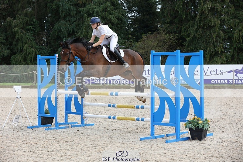 230908-155136-02641 - Cls 8 Snr 1.05m Open