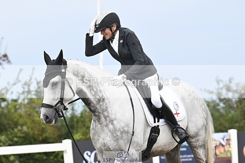 250907-111329-06551 - 072-Jan.ChoppingSeal