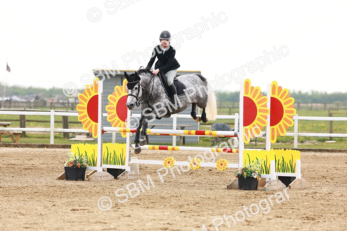  - Class 18 - Senior Newcomers - 1.10m