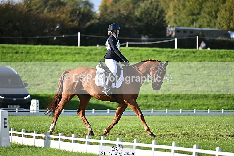 251024A-151505-13996 - E-396-Madeleine.Robertson