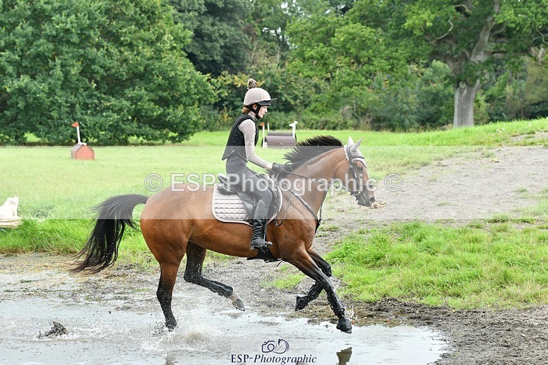 230817-131715-00890 - Theo's 1st Group - XC