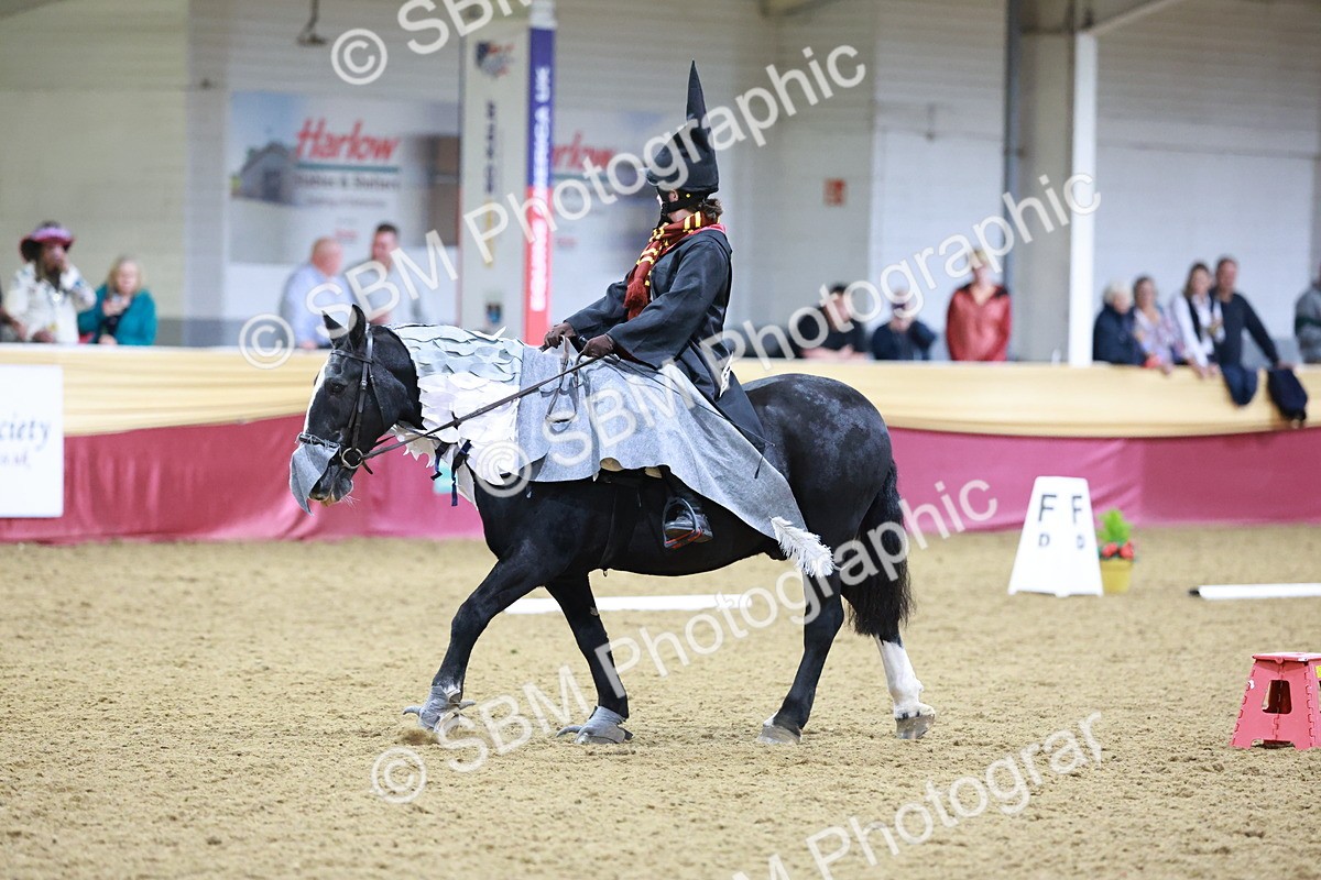 SBM_10242 - Class 62 - Strictly Fancy Dress-Age