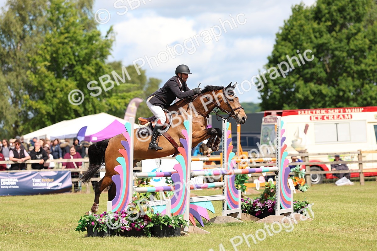 SBM_13630 - Class 206 - Senior Newcomers - 1.10m Open