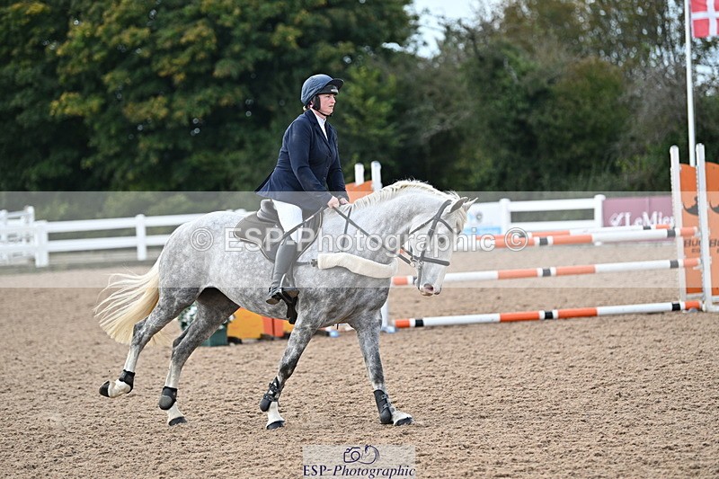 241004A-123911-01981 - Fri 09 95cm Amateur Quals