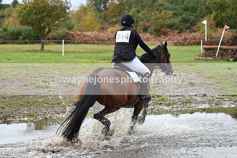 WJ7_4793 - 100cm Cam 2 Water Time 15:09 to 15:20