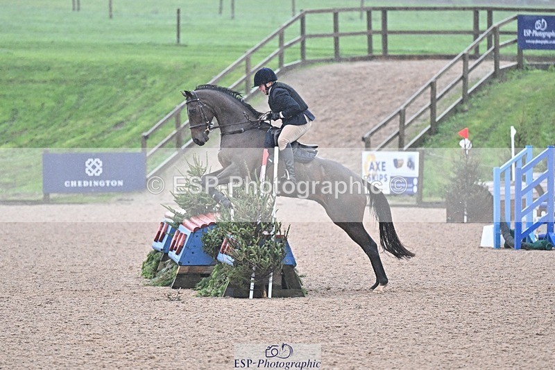 251122-100213-00050 - 70cm